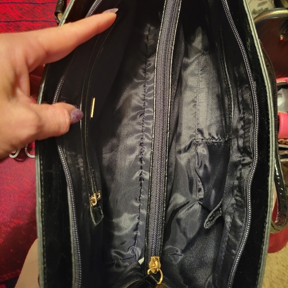 Guess Croc Embossed Satchel - Picture 4 of 7